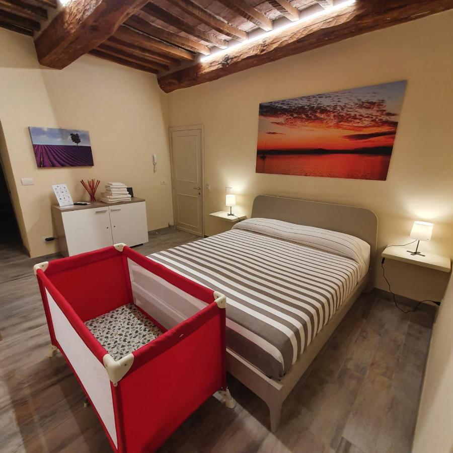 The View - Sunset & Relax - Suite - Appartamenti Vista Lago Passignano sul Trasimeno Exterior photo