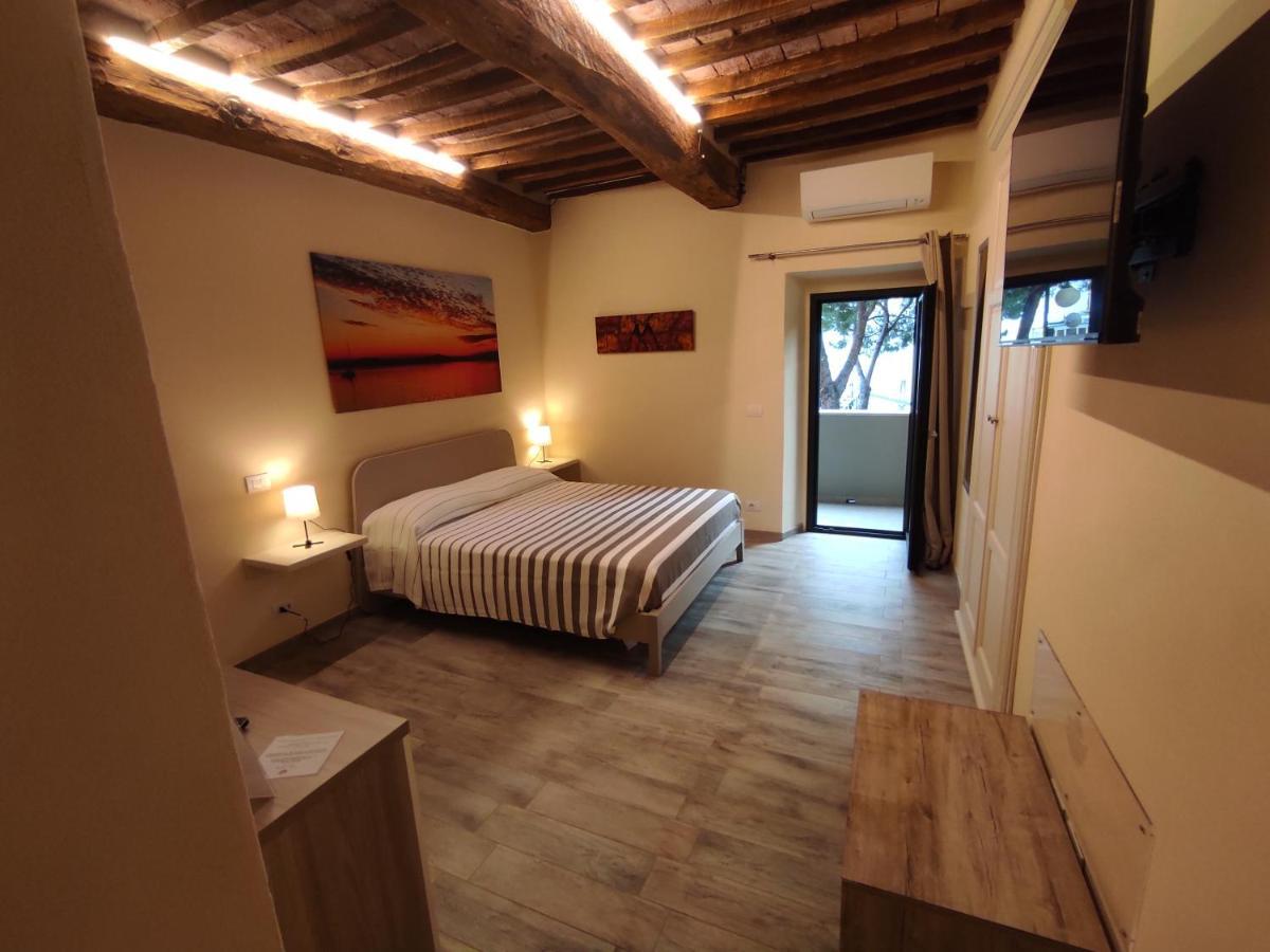 The View - Sunset & Relax - Suite - Appartamenti Vista Lago Passignano sul Trasimeno Exterior photo