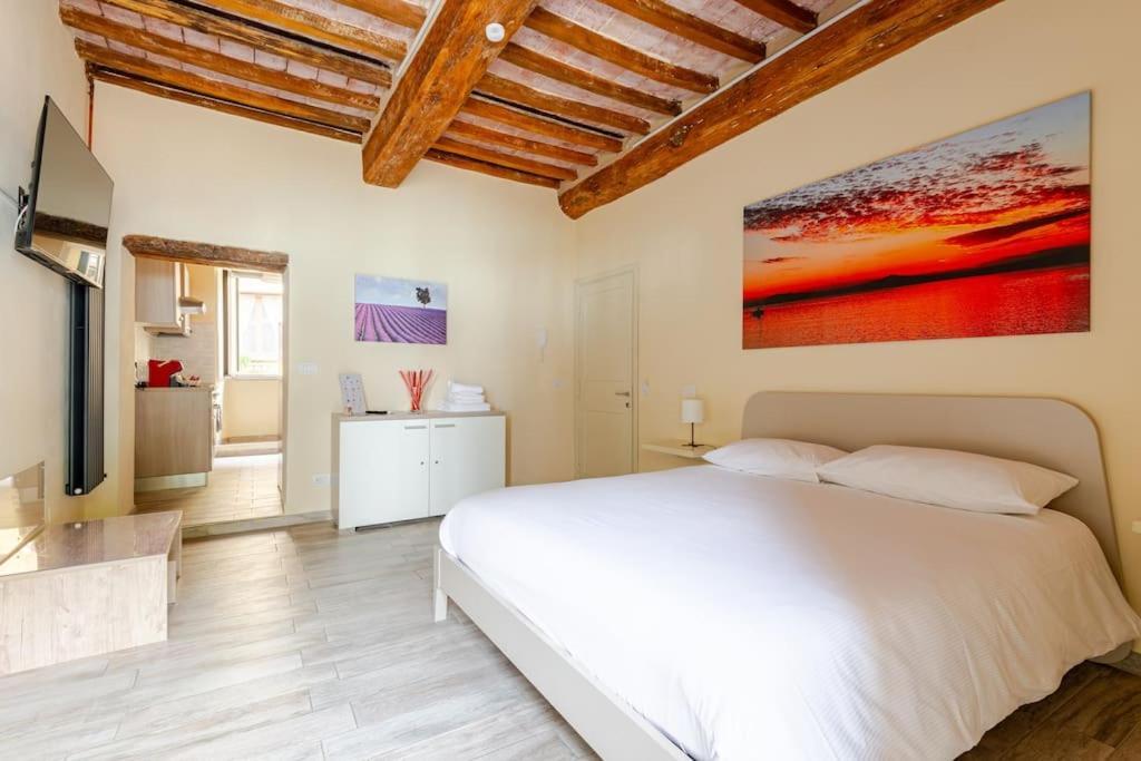 The View - Sunset & Relax - Suite - Appartamenti Vista Lago Passignano sul Trasimeno Exterior photo
