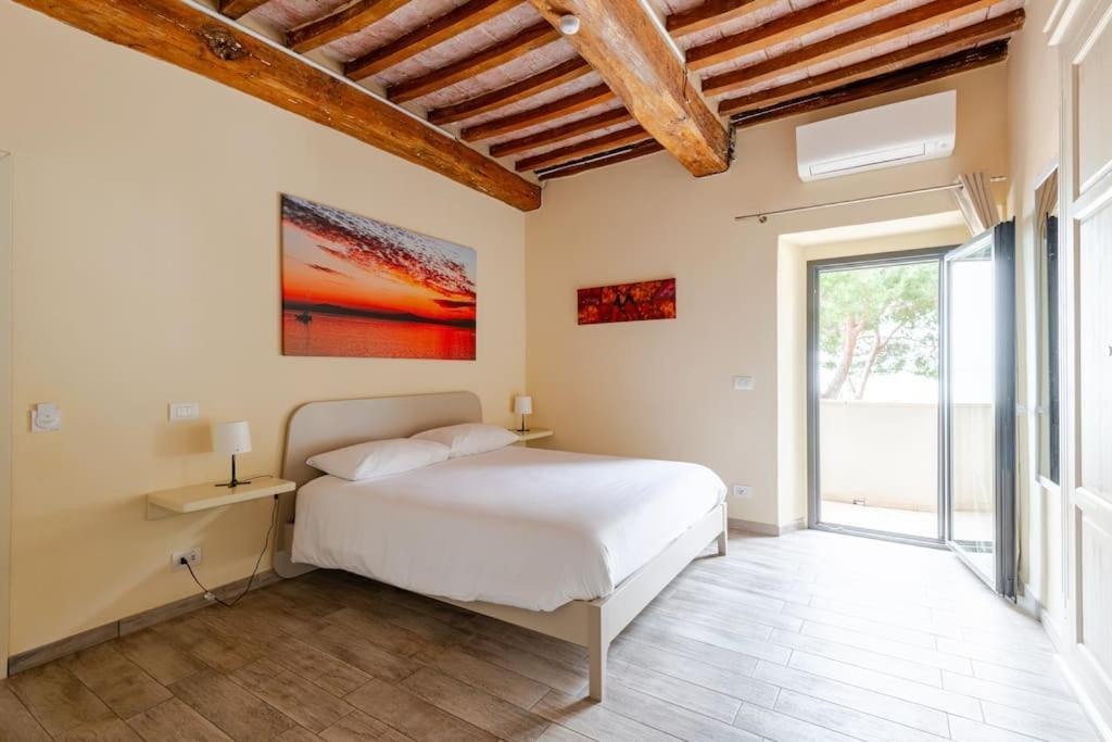 The View - Sunset & Relax - Suite - Appartamenti Vista Lago Passignano sul Trasimeno Exterior photo